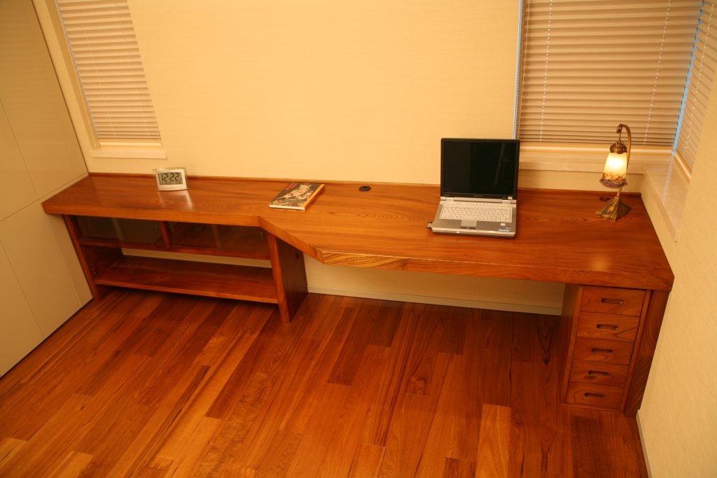 数量限定 秋田の手作り家具屋さんケヤキ 一枚板 DIY テーブル用 カウンター用 無垢材 天板 応接セット テレワーク
